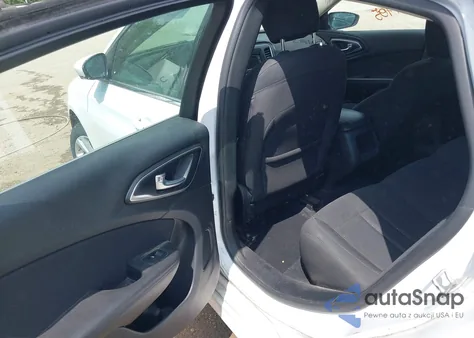 2016 Chrysler 200 Limited z USA, uszkodzony, nr VIN 1C3CCCAB3GN136520